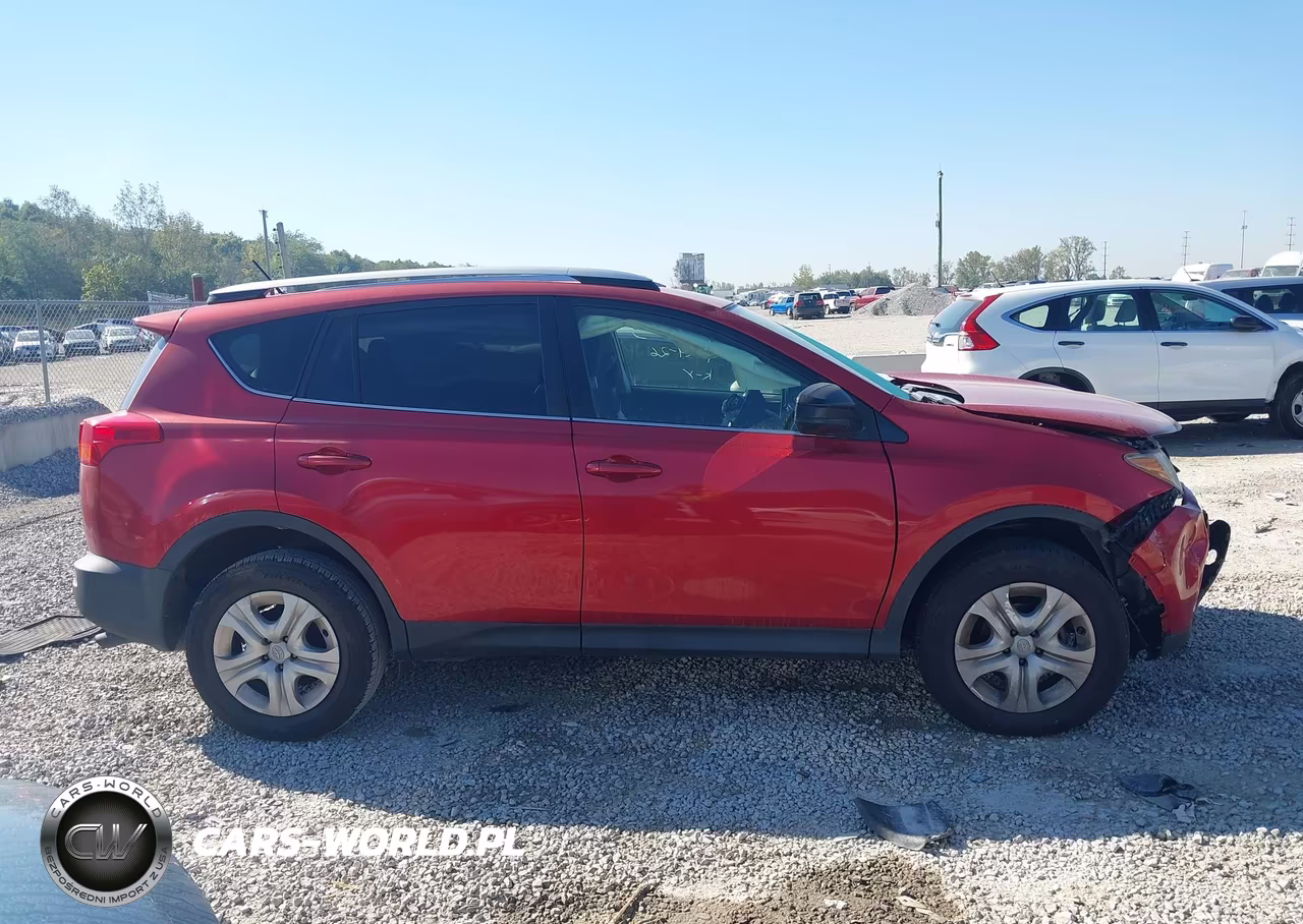 2015 Toyota Rav4 Le VIN:JTMZFREV6FJ032436 - 13
