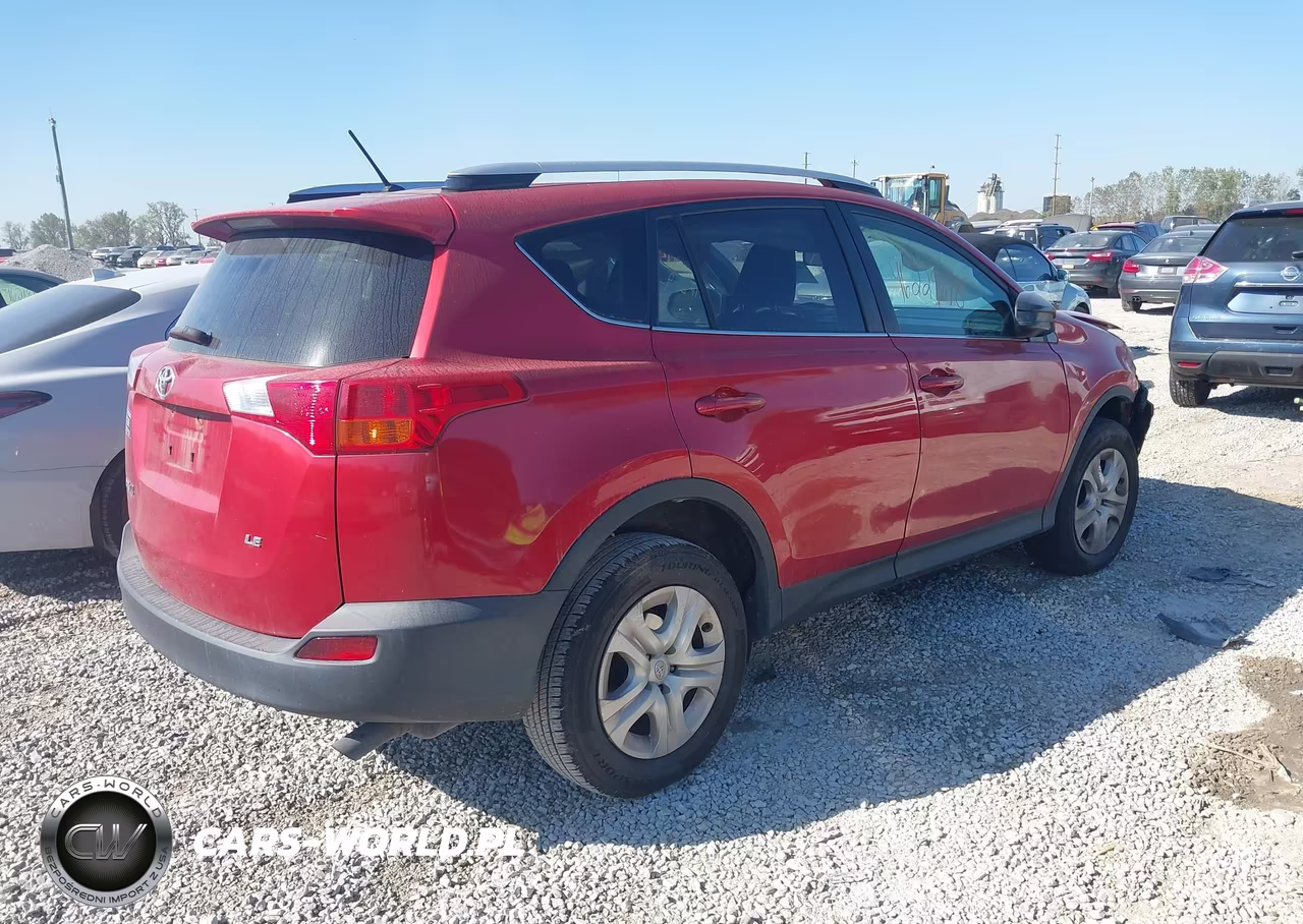 2015 Toyota Rav4 Le VIN:JTMZFREV6FJ032436 - 4