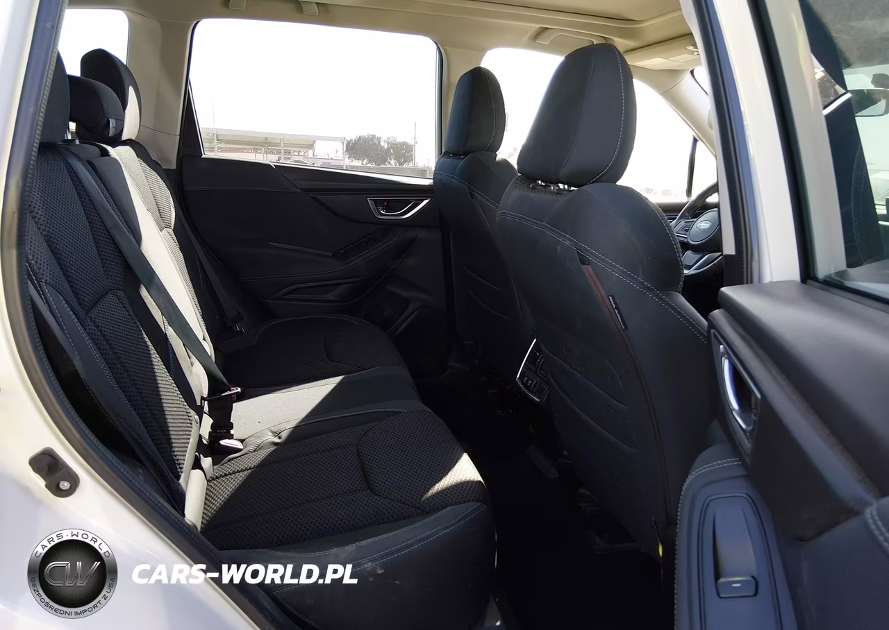 2022 Subaru Forester Premium VIN:JF2SKAEC2NH416539 - 8