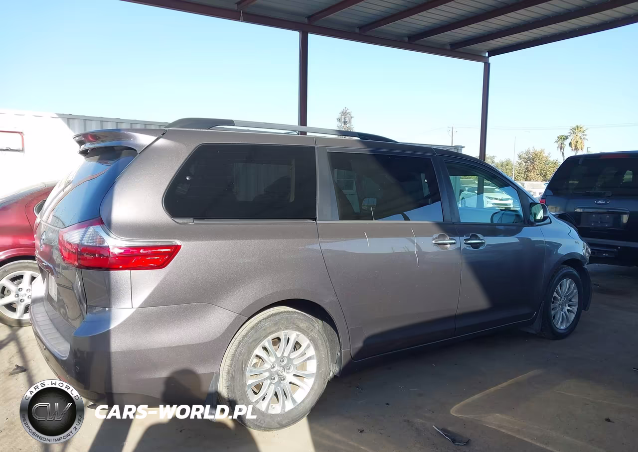 2015 Toyota Sienna Xle 8 Passenger VIN:5TDYK3DC4FS680493 - 14