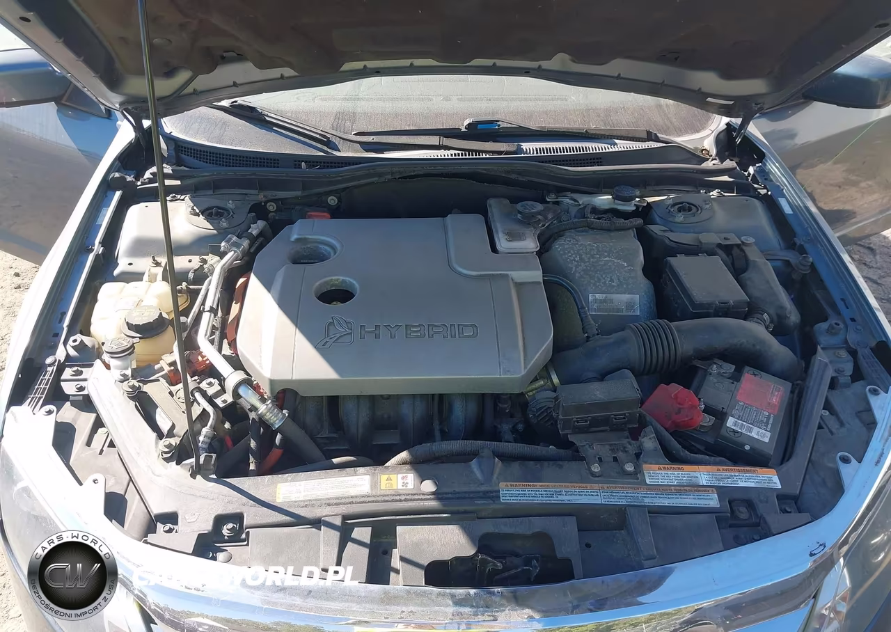 2012 Ford Fusion Hybrid VIN:3FADP0L33CR243492 - 10