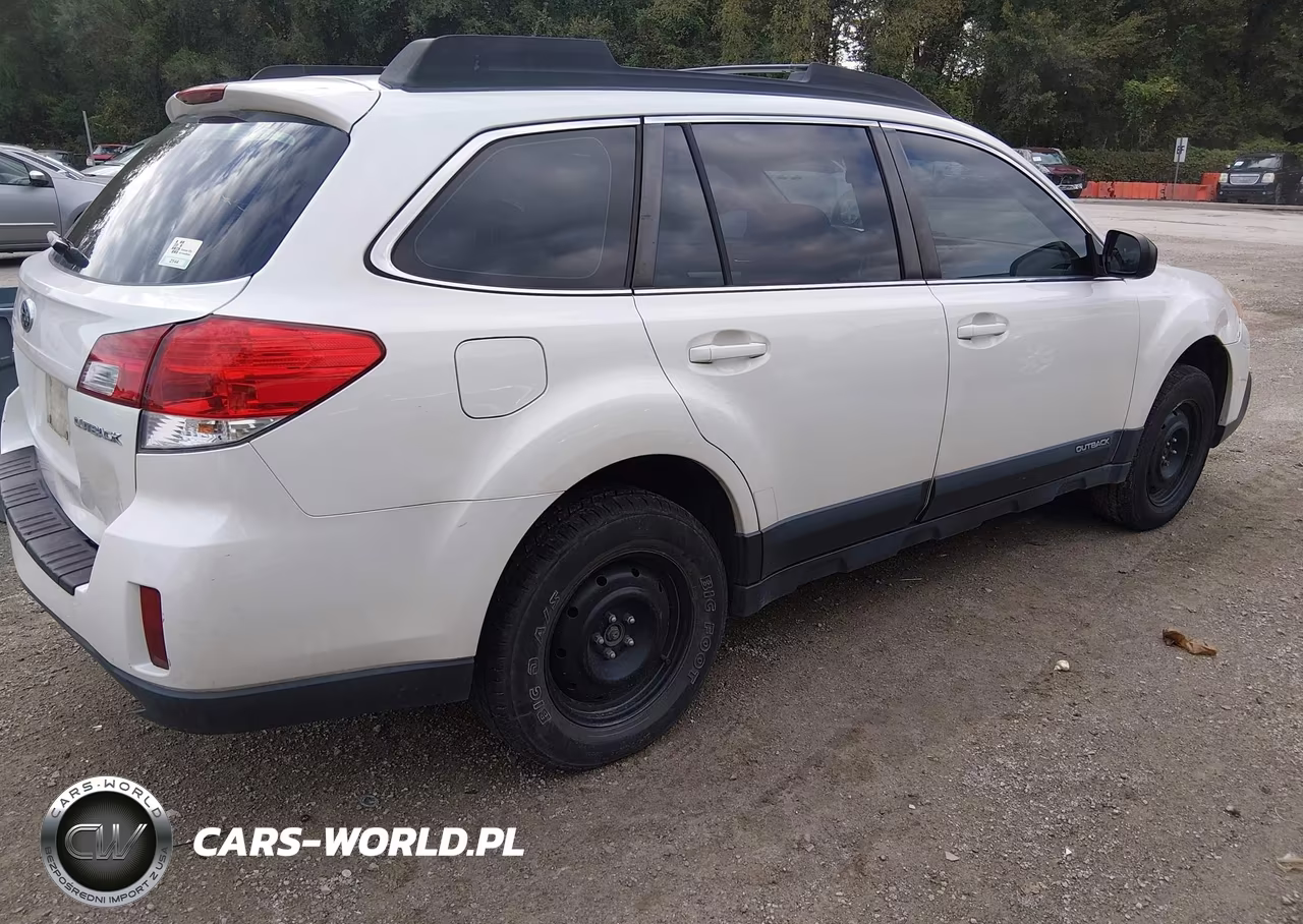 2013 Subaru Outback 2.5I VIN:4S4BRCAC6D3231459 - 4