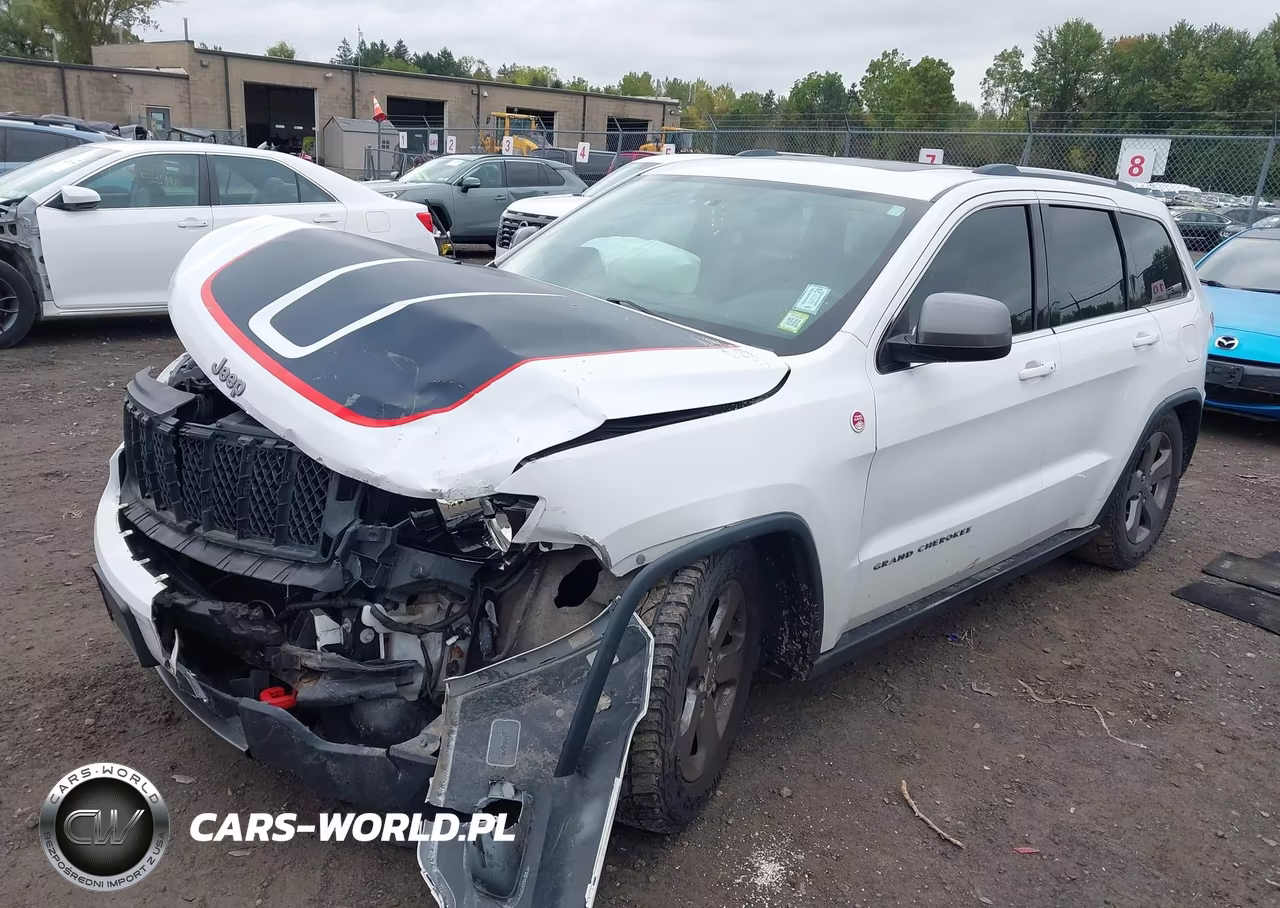2013 Jeep Grand Cherokee Laredo Trailhawk VIN:1C4RJFAG2DC602924 - 2