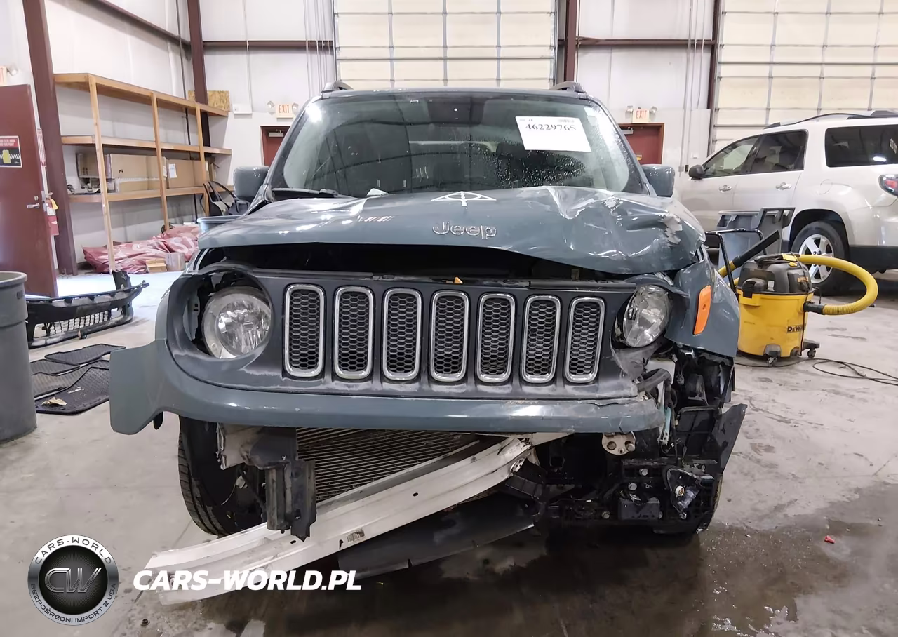 2017 Jeep Renegade Latitude 4X4 VIN:ZACCJBBB4HPG10123 - 13