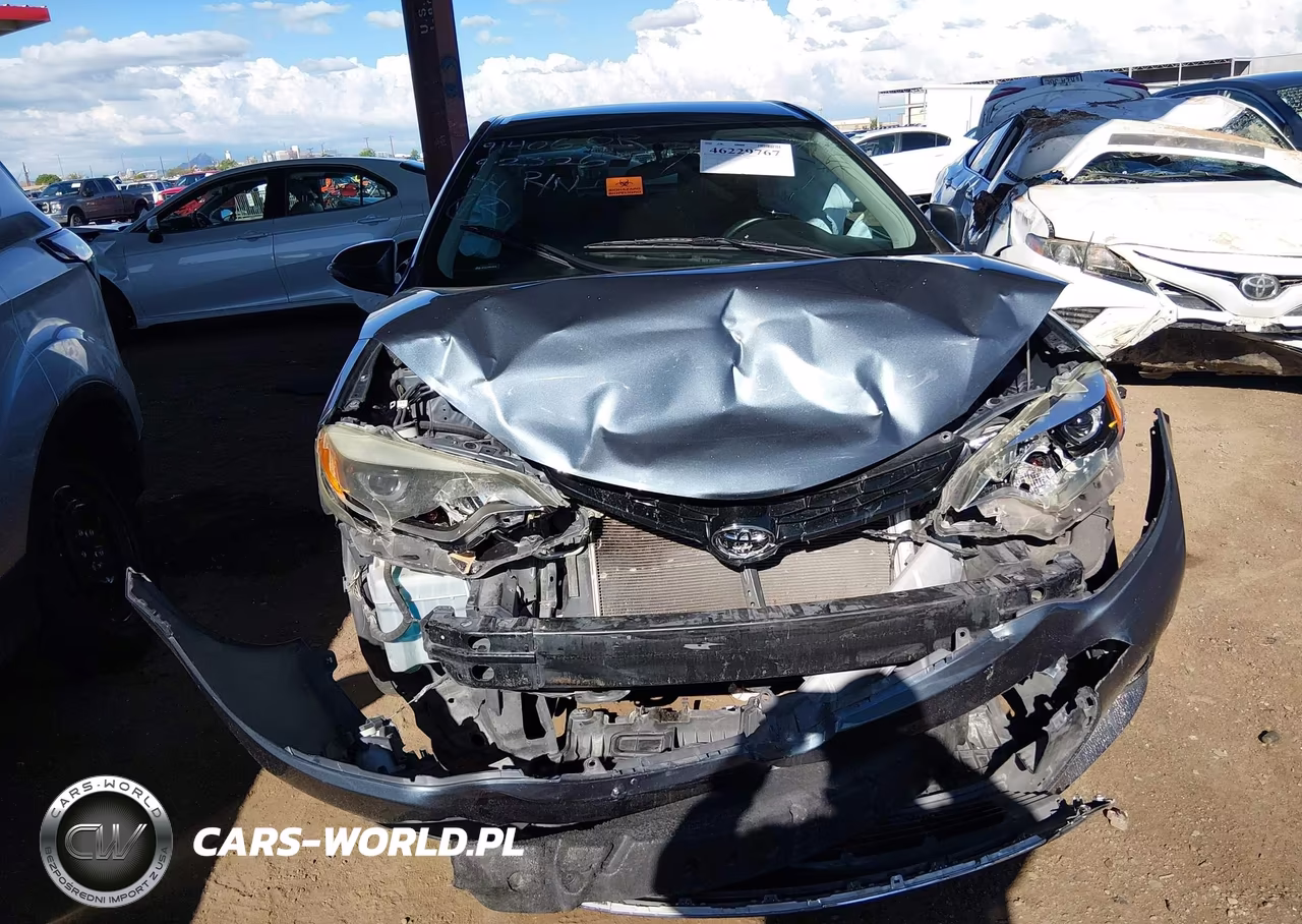 2015 Toyota Corolla S Plus VIN:2T1BURHE2FC386114 - 12
