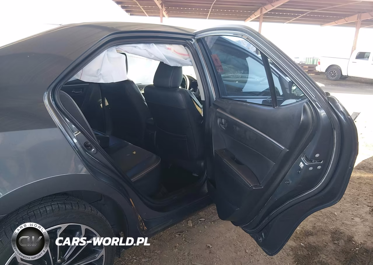 2015 Toyota Corolla S Plus VIN:2T1BURHE2FC386114 - 8
