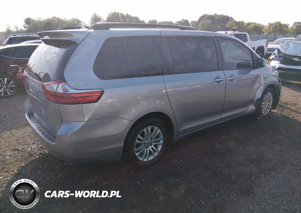 2016 Toyota Sienna Xle 8 Passenger VIN:5TDYK3DC7GS740994 - 4
