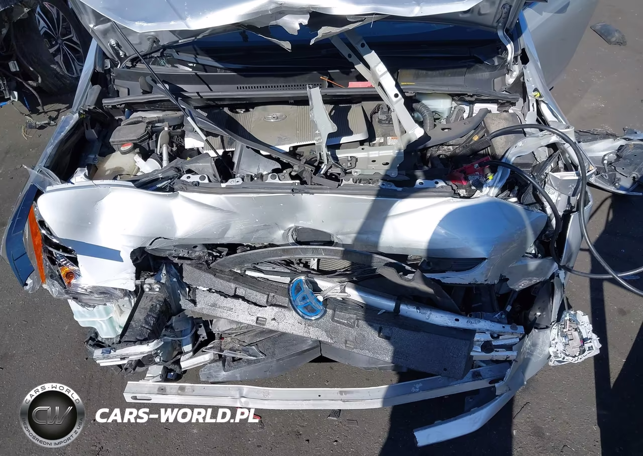 2016 Toyota Prius Four VIN:JTDKARFU5G3514231 - 10