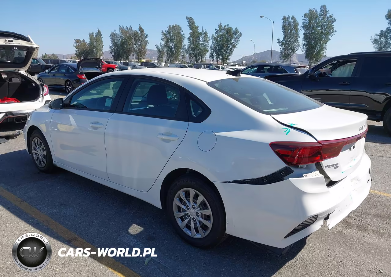 2024 Kia Forte Lx VIN:3KPF24AD8RE819064 - 3