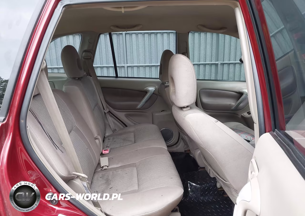 2005 Toyota Rav4 VIN:JTEHD20V150075159 - 8