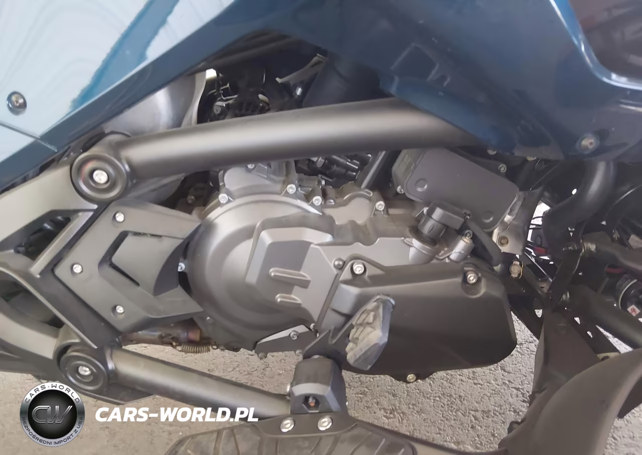 2023 Can-Am Spyder Roadster F3-T-F3 Limited VIN:2BXREDD29PV001327 - 8