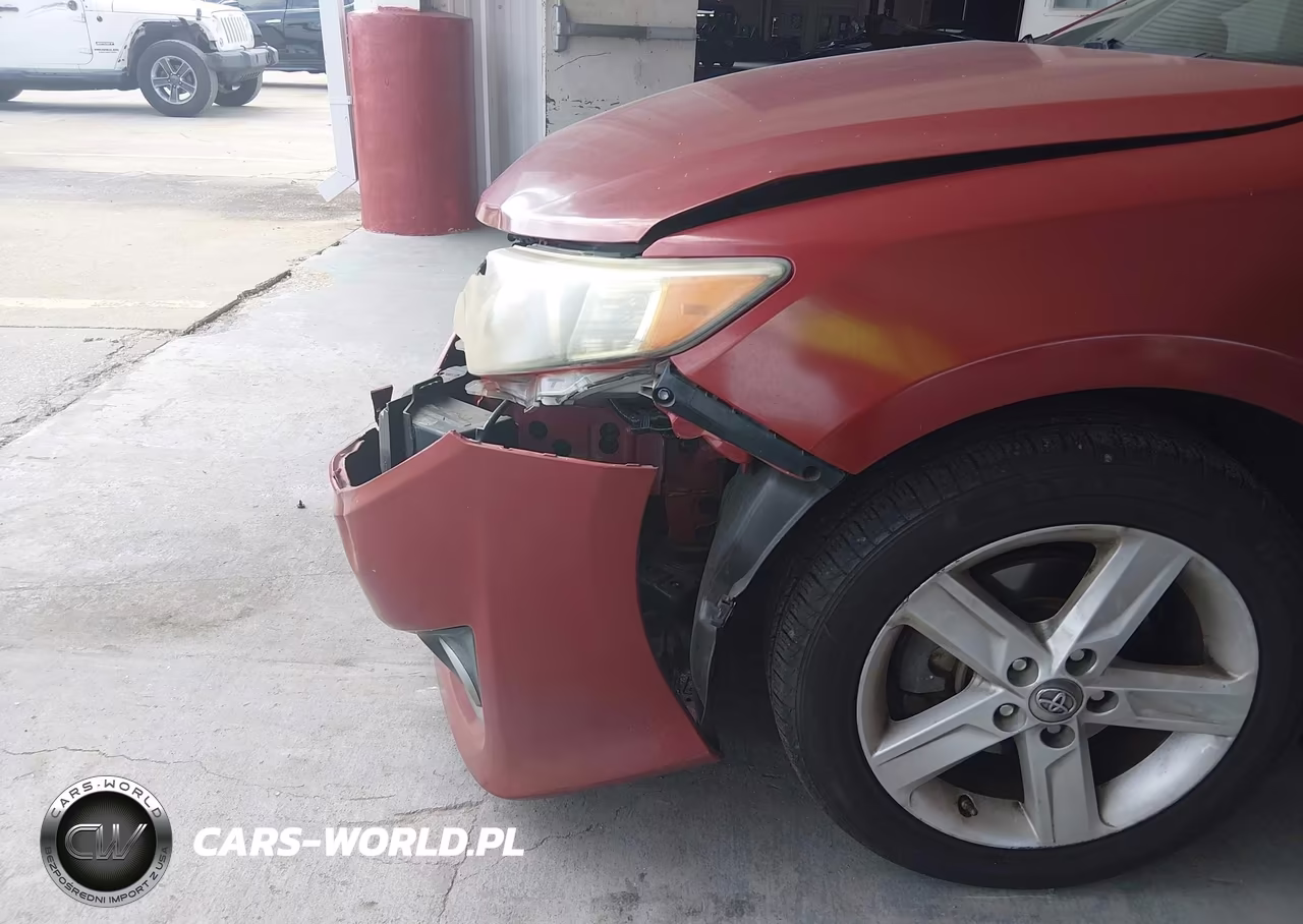 2014 Toyota Camry Se VIN:4T1BF1FK2EU832439 - 6