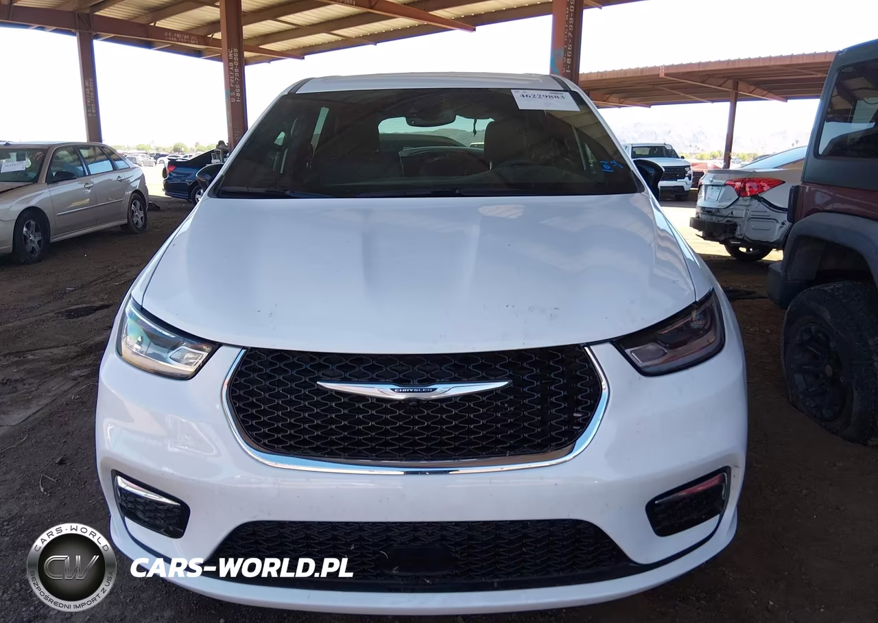 2025 Chrysler Pacifica Select VIN:2C4RC1BG6SR615837 - 15