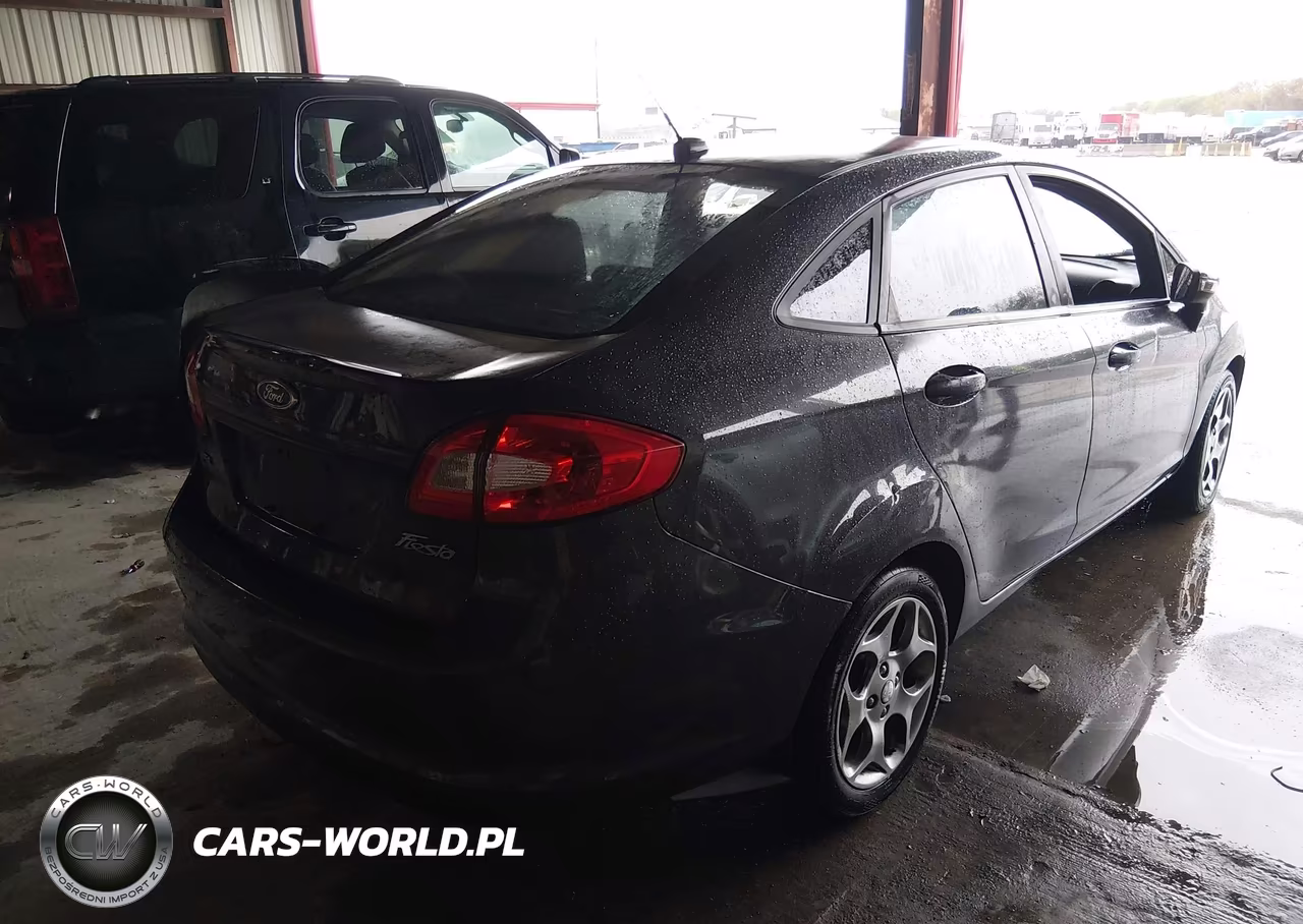 2012 Ford Fiesta Sel VIN:3FADP4CJ4CM106547 - 4