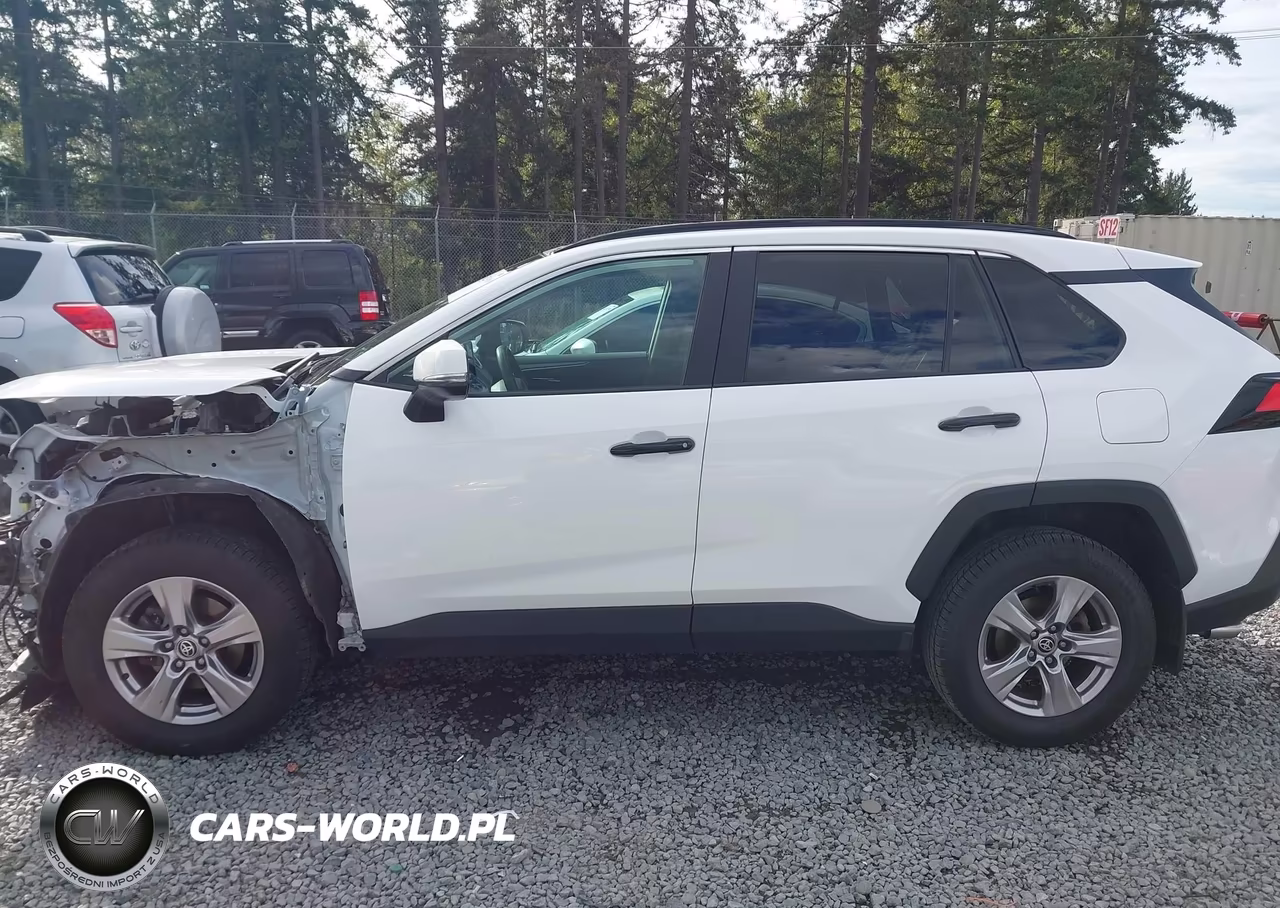 2023 Toyota Rav4 Xle VIN:2T3P1RFV7PC333614 - 15
