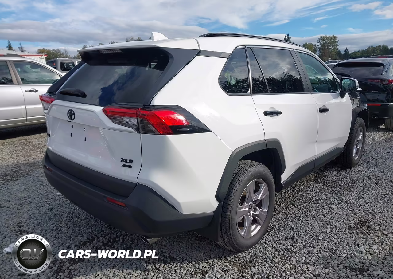 2023 Toyota Rav4 Xle VIN:2T3P1RFV7PC333614 - 4