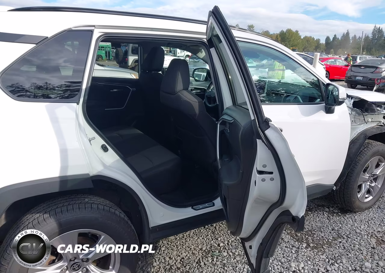 2023 Toyota Rav4 Xle VIN:2T3P1RFV7PC333614 - 8
