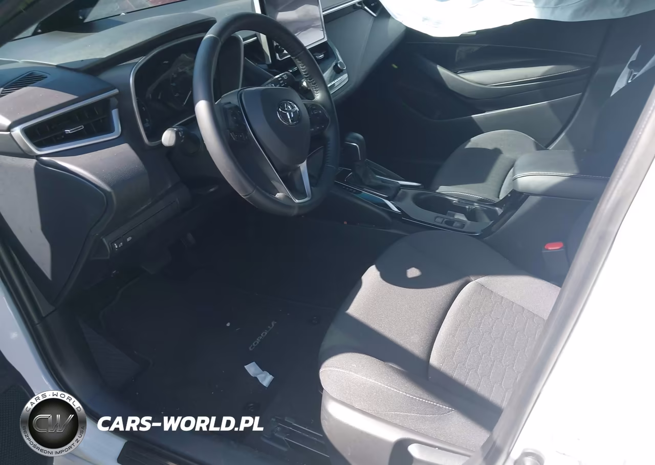 2025 Toyota Corolla Nightshade Edition VIN:JTND4MBE3S3251159 - 18