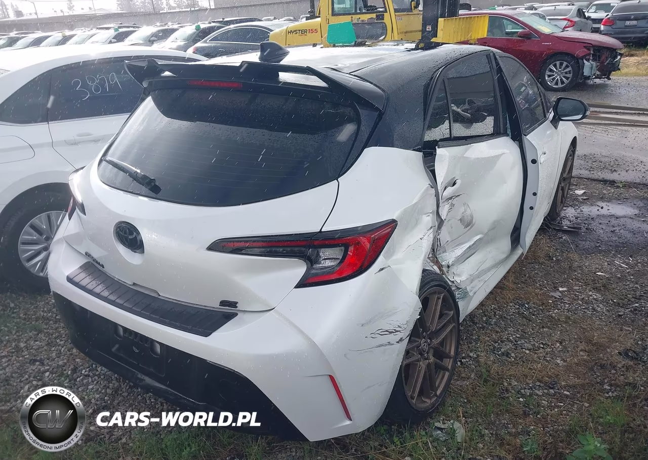 2025 Toyota Corolla Nightshade Edition VIN:JTND4MBE3S3251159 - 4
