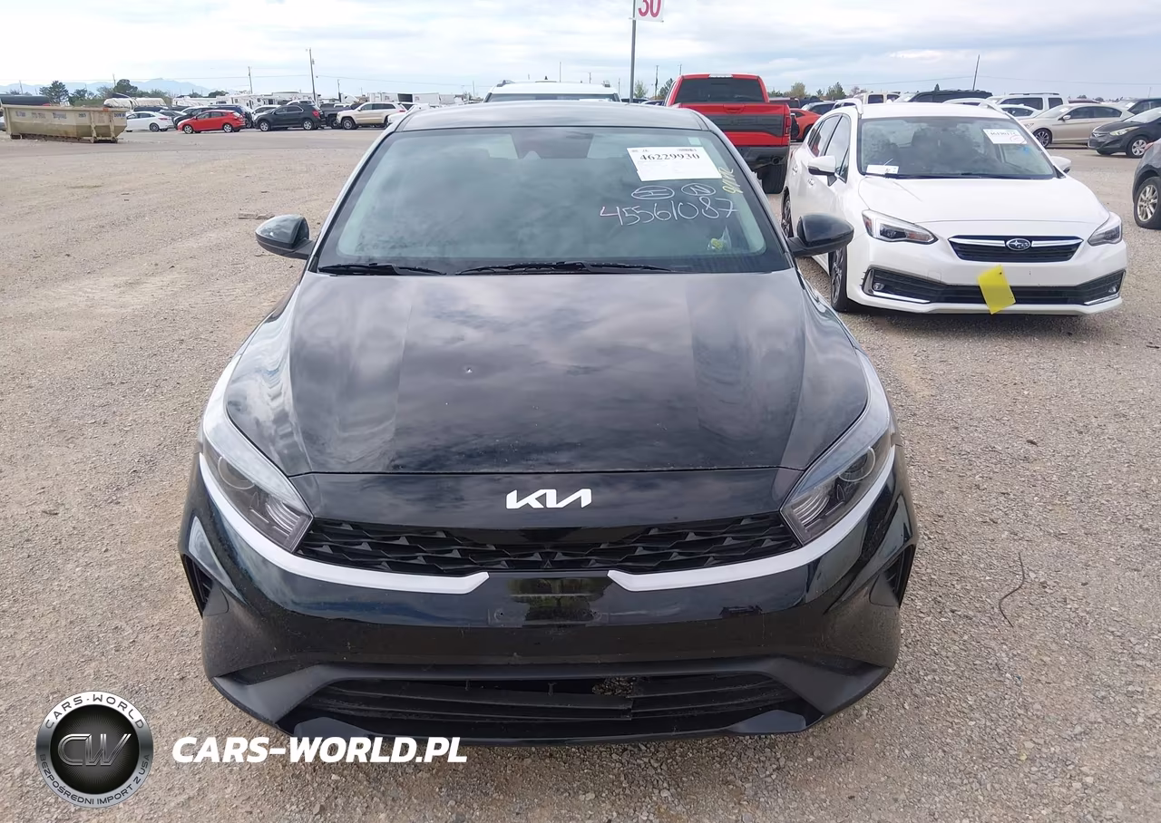 2024 Kia Forte Lxs VIN:3KPF24AD5RE816834 - 12