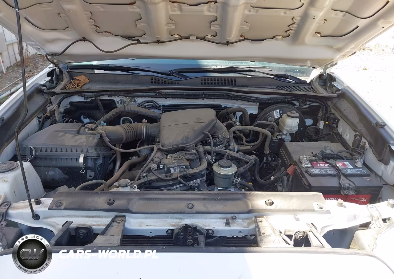 2023 Toyota Tacoma Sr VIN:3TYRX5GN4PT069626 - 10