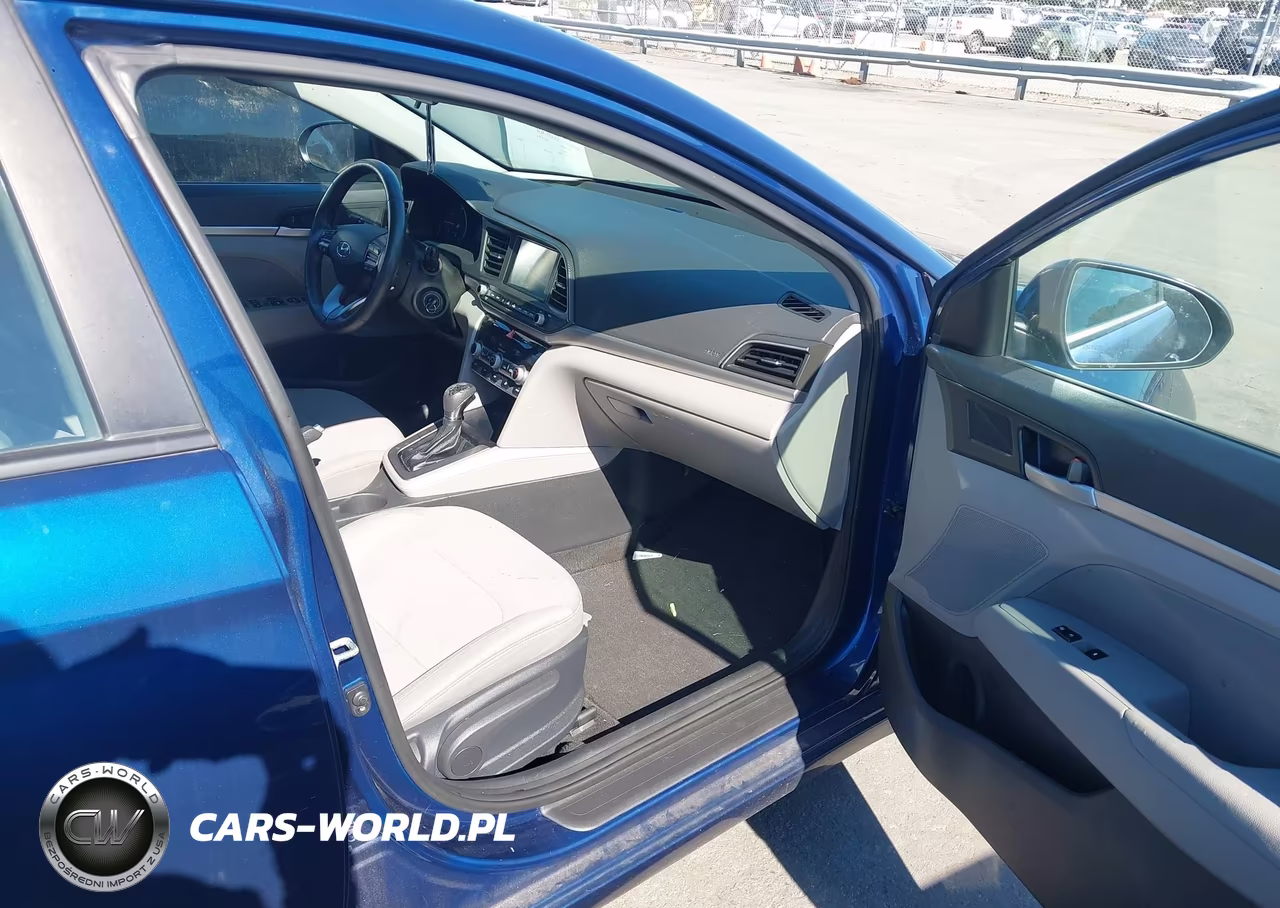 2020 Hyundai Elantra Sel VIN:5NPD84LF1LH543415 - 5