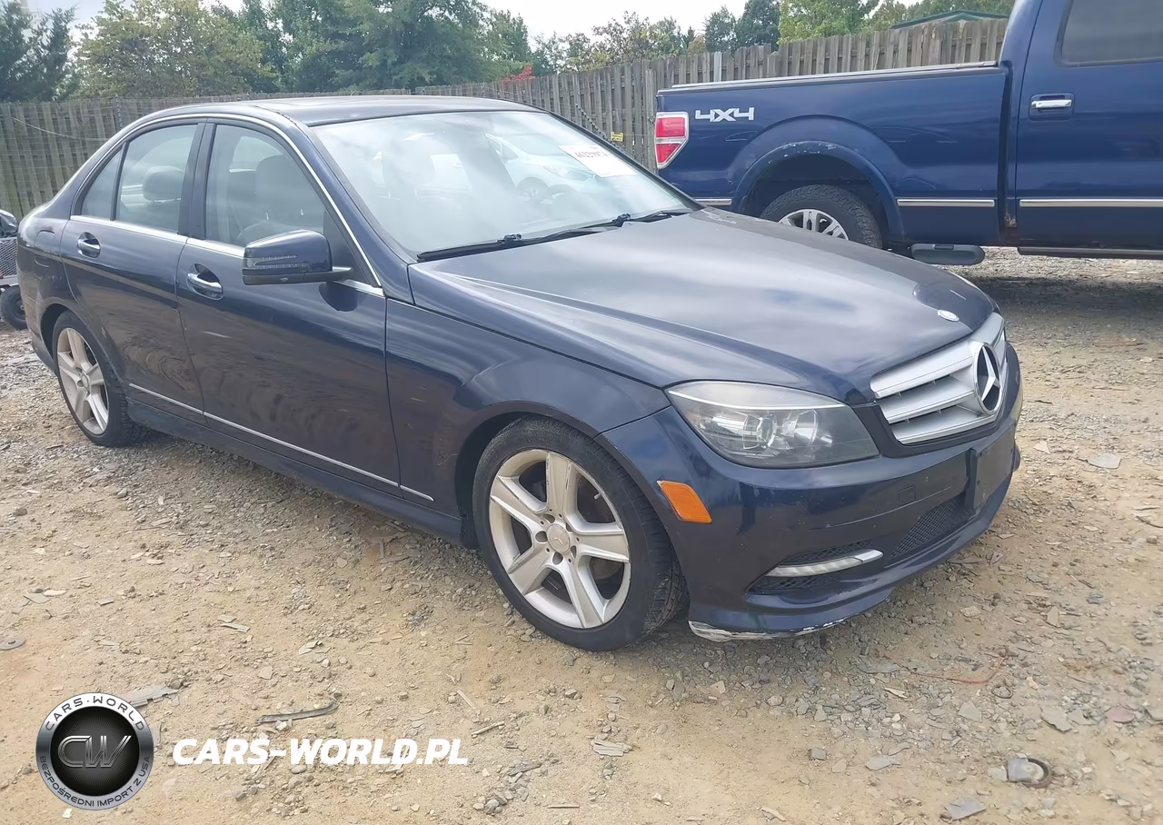 2011 Mercedes-Benz C 300 Luxury 4Matic-Sport 4Matic