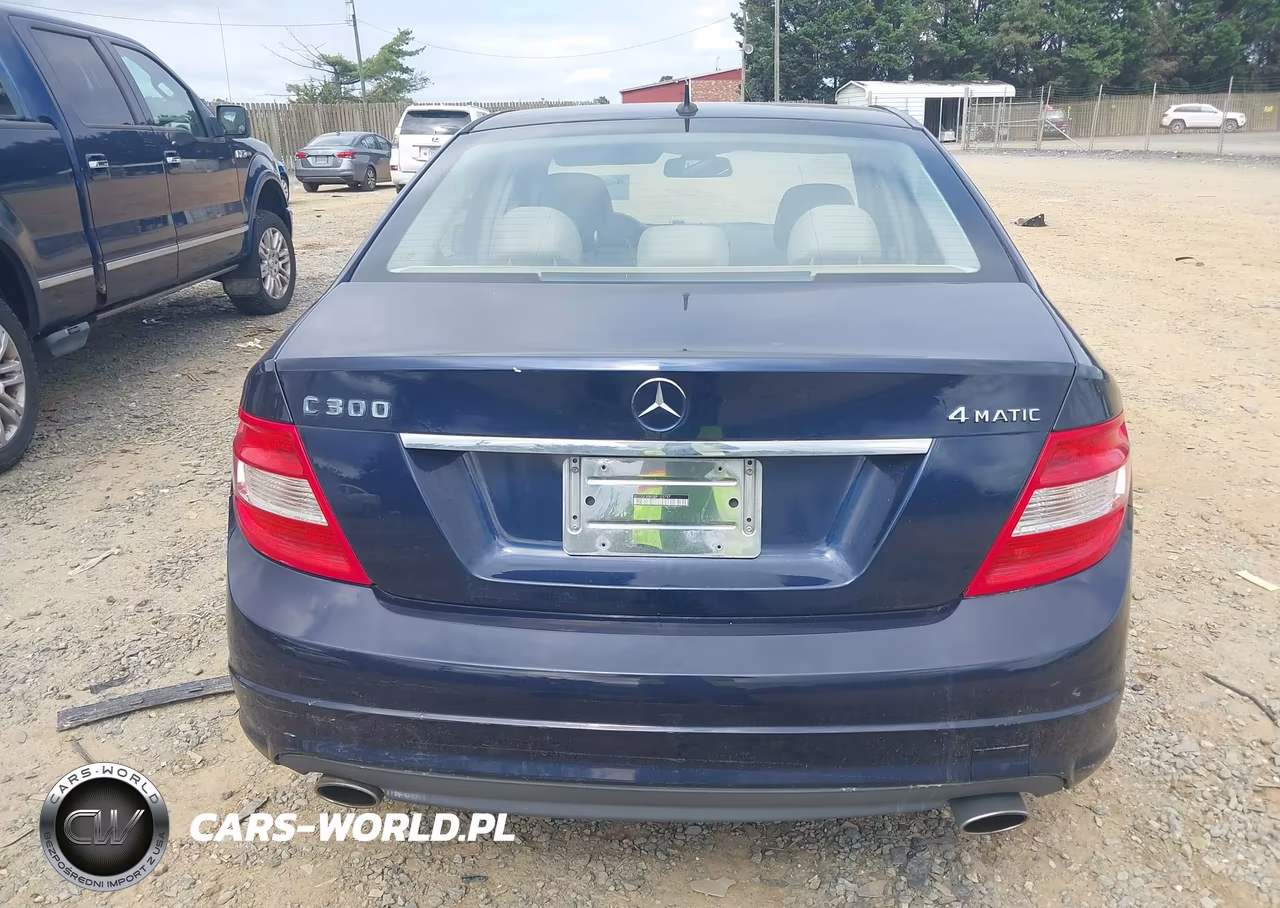 2011 Mercedes-Benz C 300 Luxury 4Matic-Sport 4Matic VIN:WDDGF8BB0BR153797 - 16