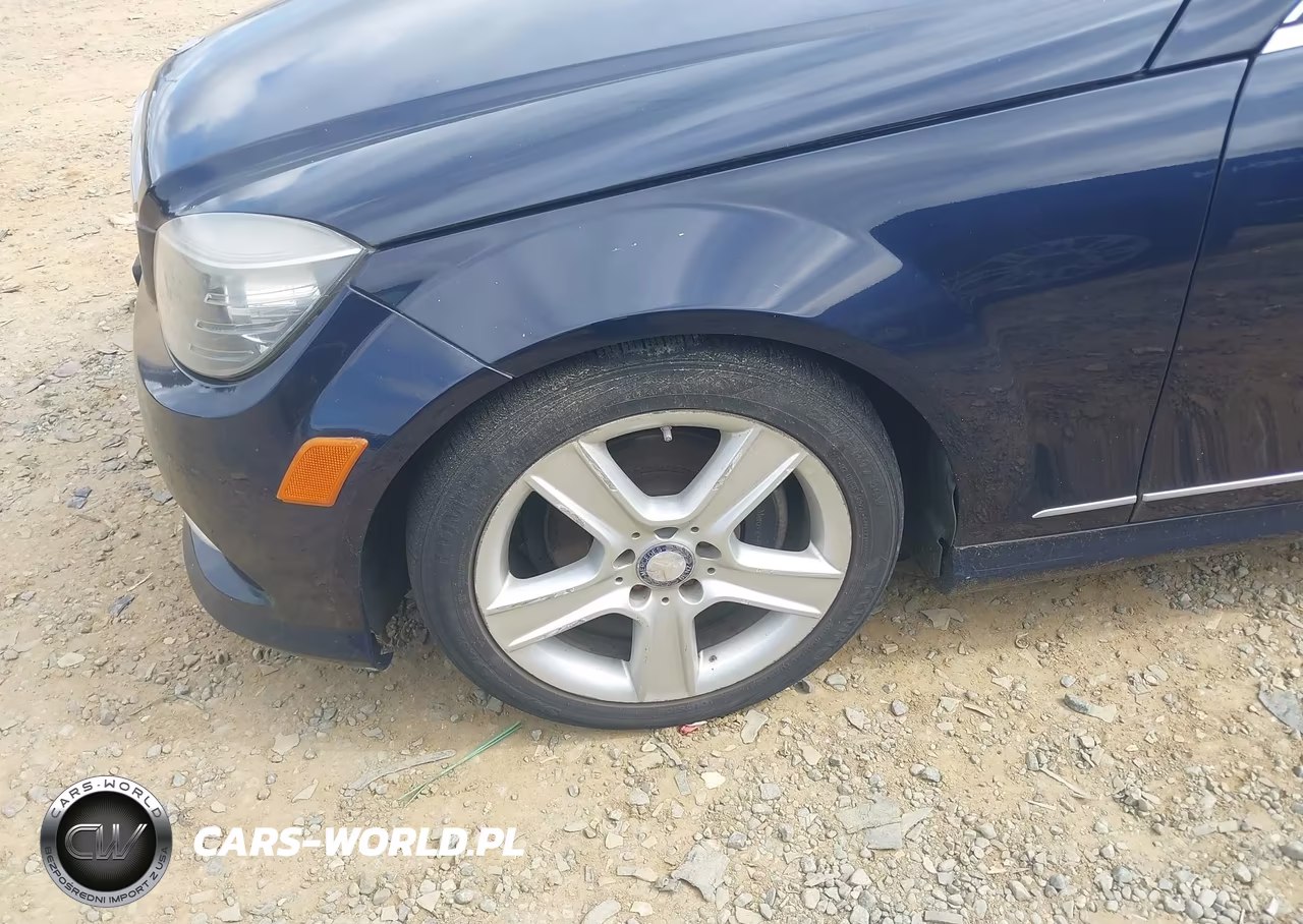 2011 Mercedes-Benz C 300 Luxury 4Matic-Sport 4Matic VIN:WDDGF8BB0BR153797 - 17