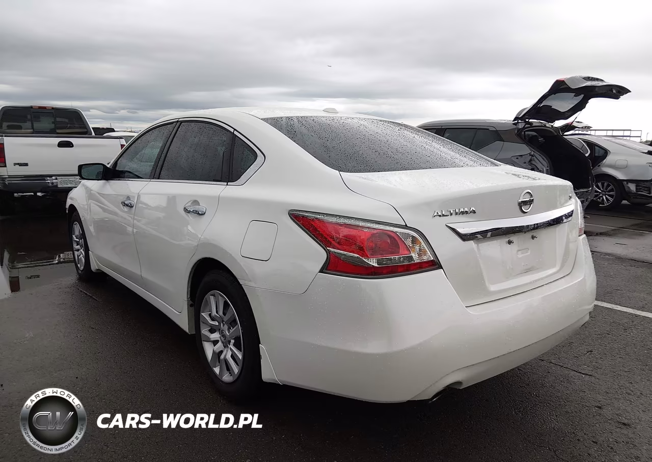 2015 Nissan Altima 2.5 S VIN:1N4AL3AP4FC413383 - 3