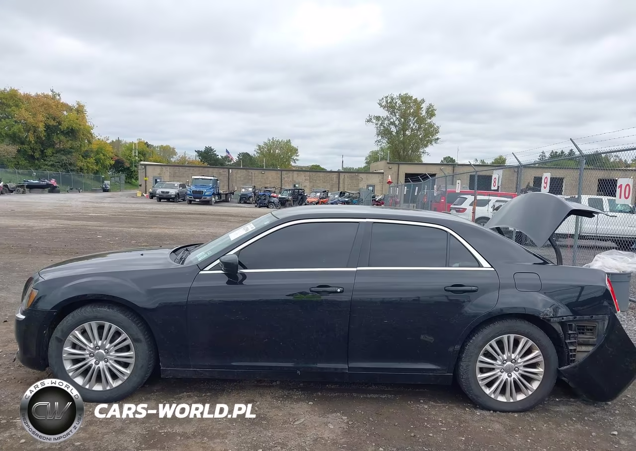 2014 Chrysler 300 VIN:2C3CCARG5EH383869 - 15