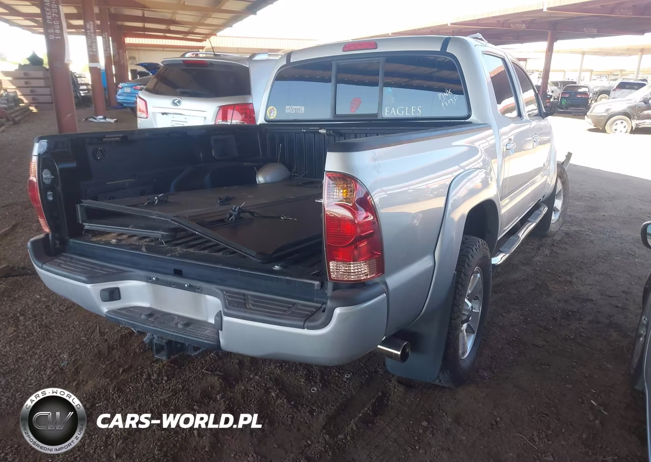 2008 Toyota Tacoma Prerunner V6 VIN:5TEJU62N68Z512216 - 4