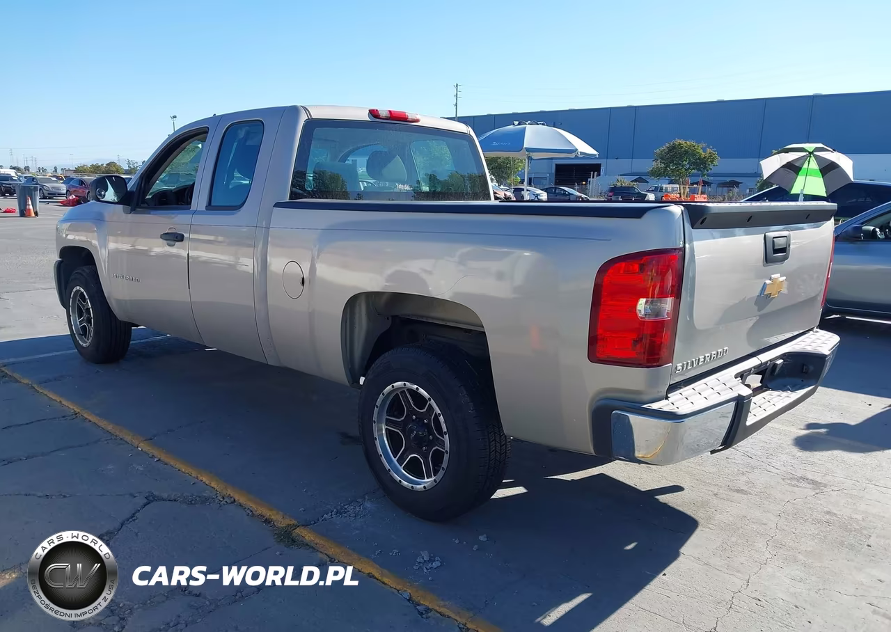 2008 Chevrolet Silverado 1500 Work Truck VIN:1GCEC19X18Z200122 - 3