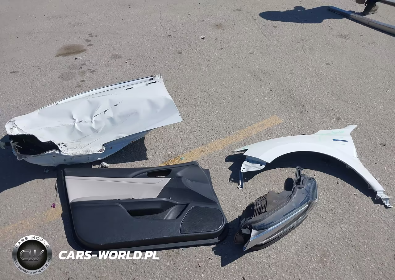 2019 Honda Insight Touring VIN:19XZE4F92KE015213 - 12