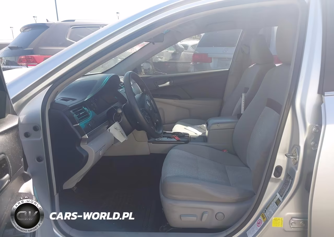 2014 Toyota Camry Le VIN:4T4BF1FK2ER443600 - 5