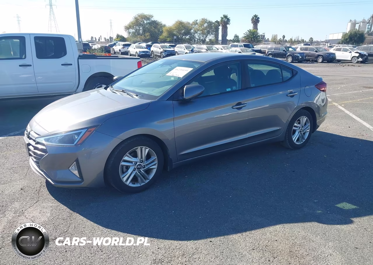 2019 Hyundai Elantra Sel VIN:5NPD84LF0KH476742 - 2