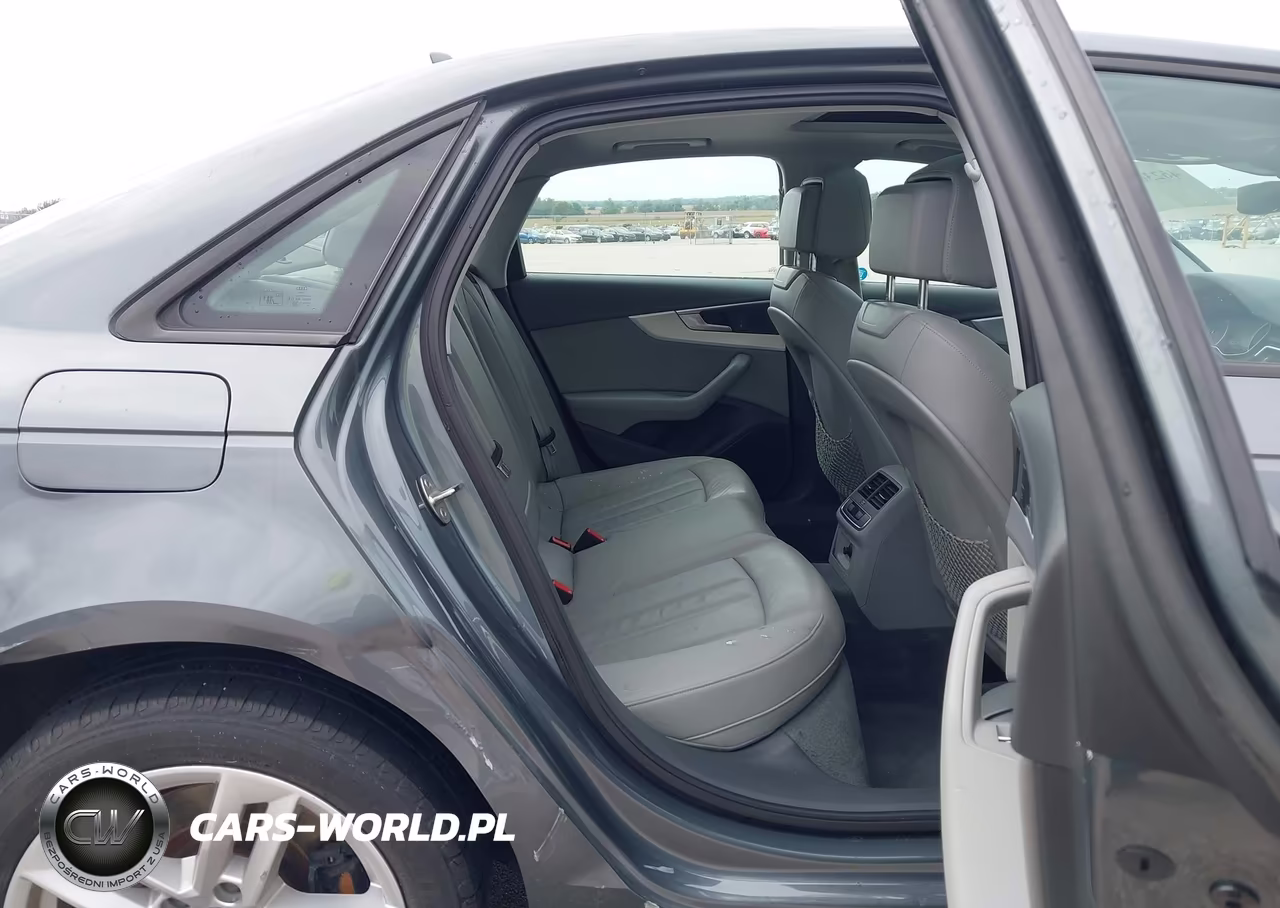 2017 Audi A4 2.0T Premium VIN:WAUANAF40HN012375 - 8