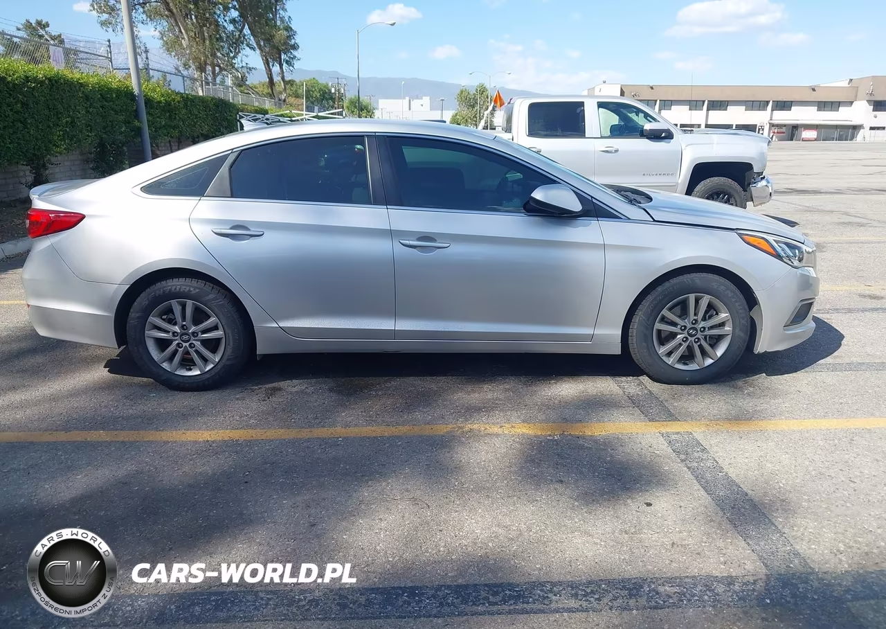 2016 Hyundai Sonata VIN:5NPE24AF6GH398662 - 14