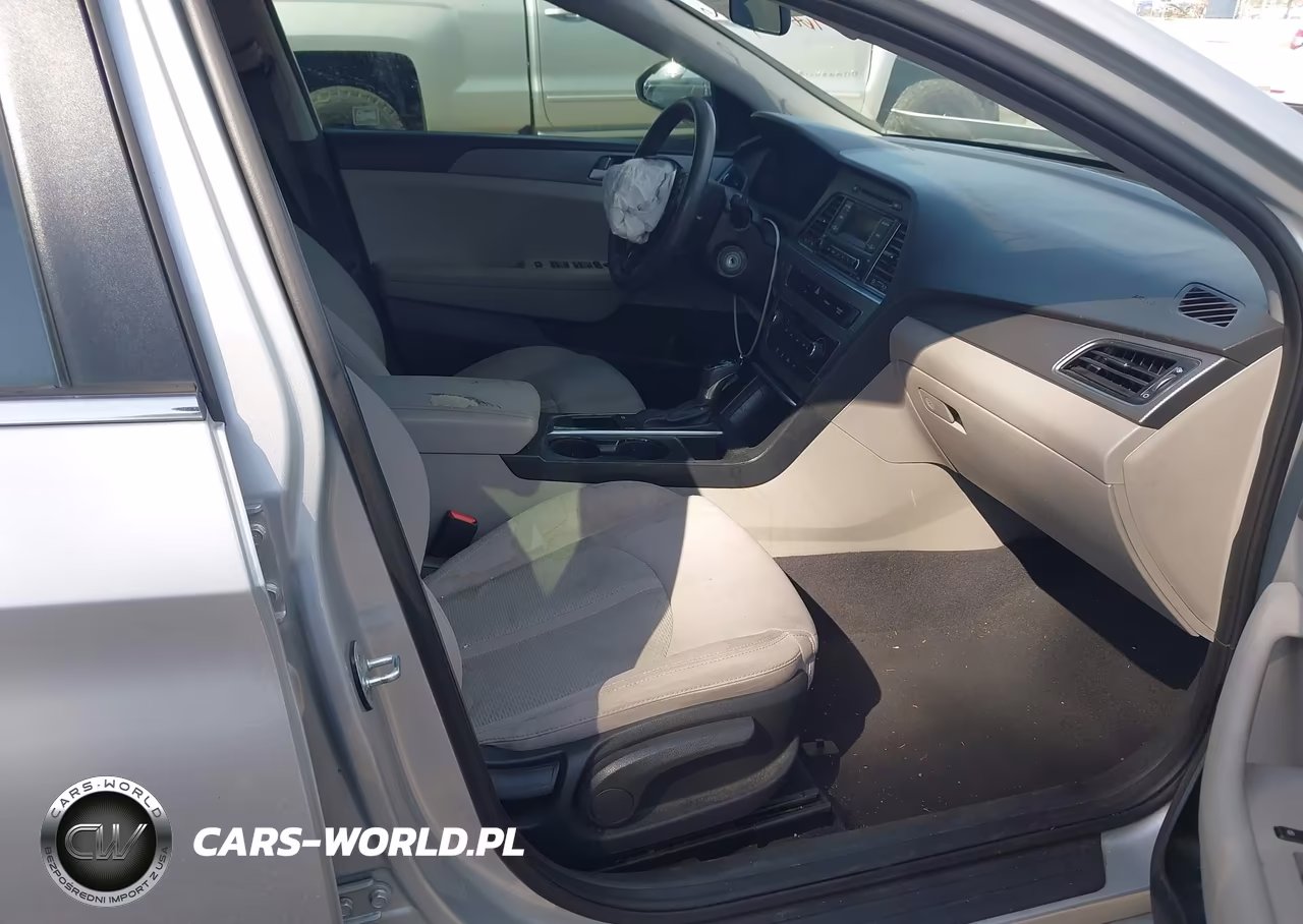 2016 Hyundai Sonata VIN:5NPE24AF6GH398662 - 5