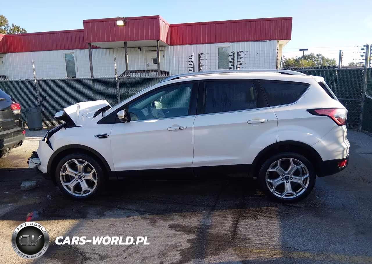 2018 Ford Escape Titanium VIN:1FMCU9J98JUB80062 - 15