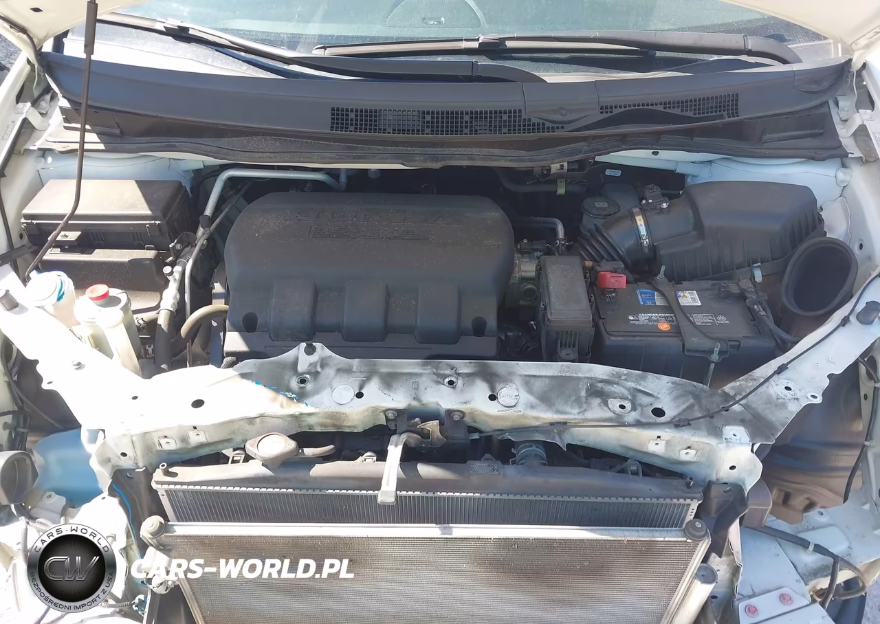 2015 Honda Odyssey Touring-Touring Elite VIN:5FNRL5H90FB020659 - 10