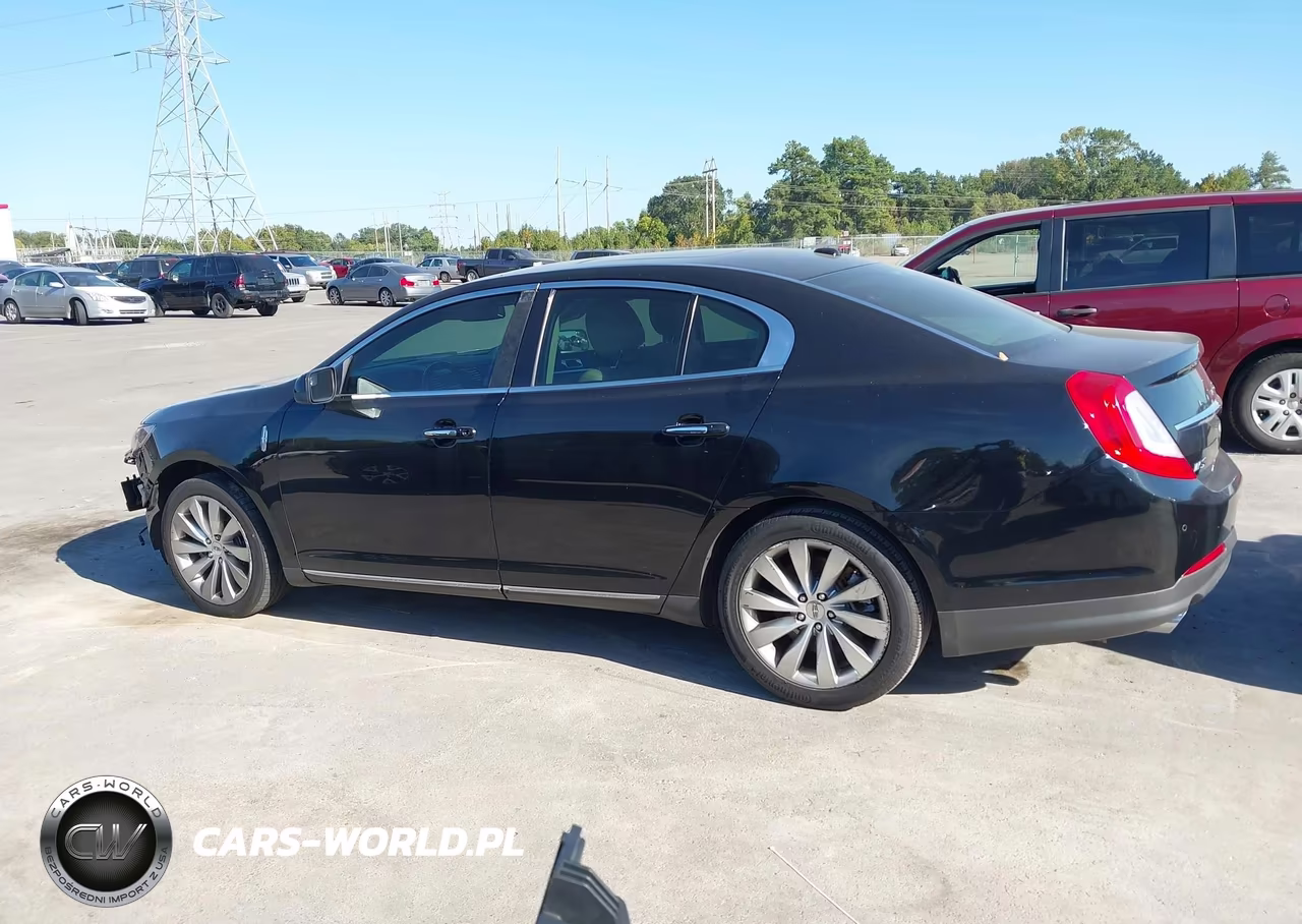 LINCOLN MKS VIN:1LNHL9DK9GG601785 - 15