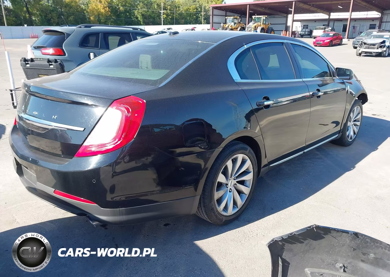 LINCOLN MKS VIN:1LNHL9DK9GG601785 - 4