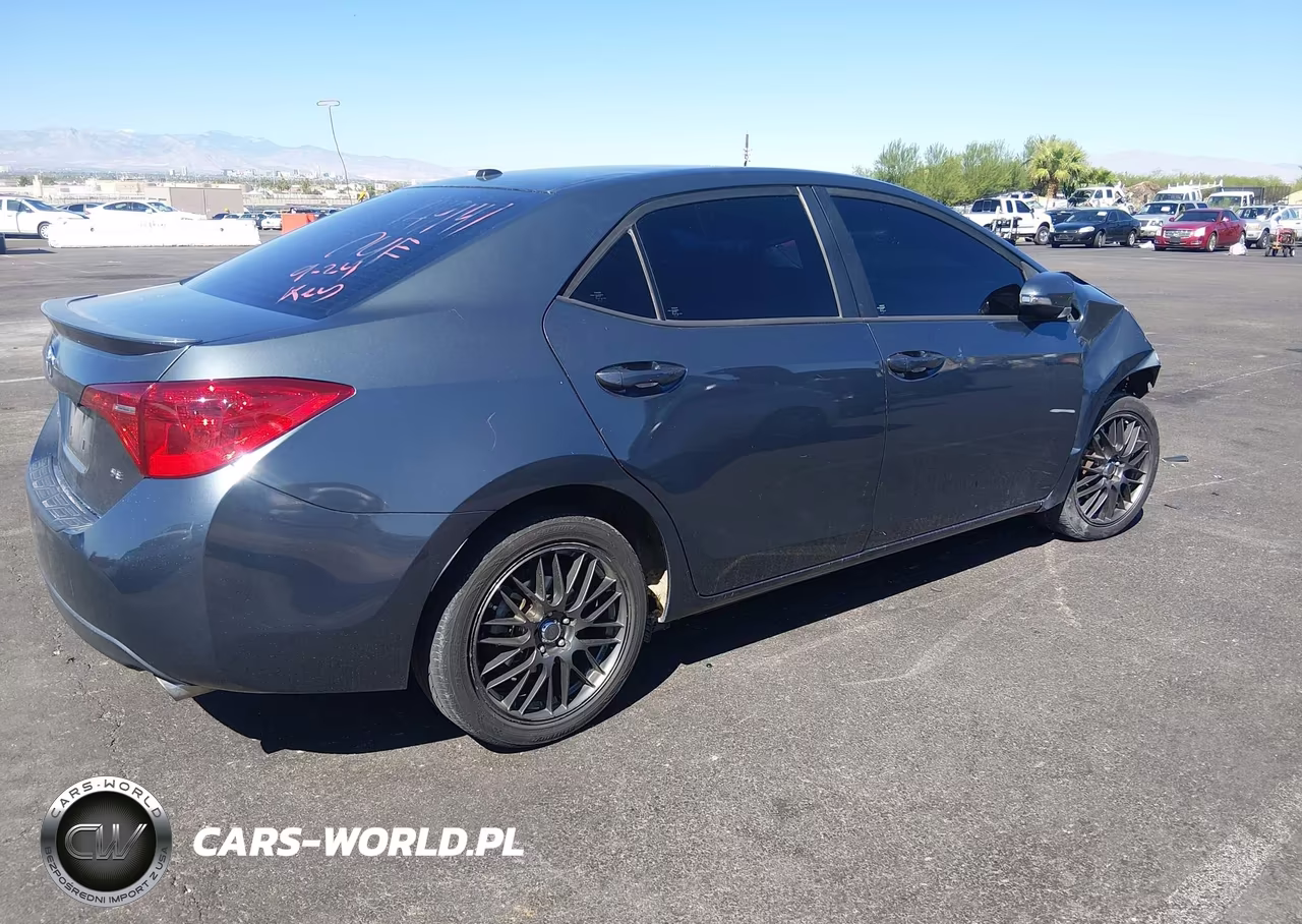 2017 Toyota Corolla Se VIN:5YFBURHE2HP597574 - 4