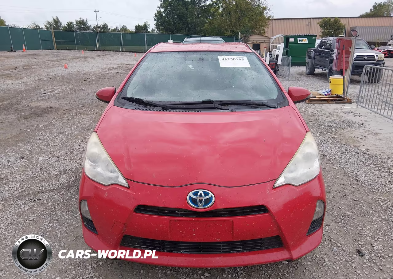 2014 Toyota Prius C One VIN:JTDKDTB32E1078562 - 12