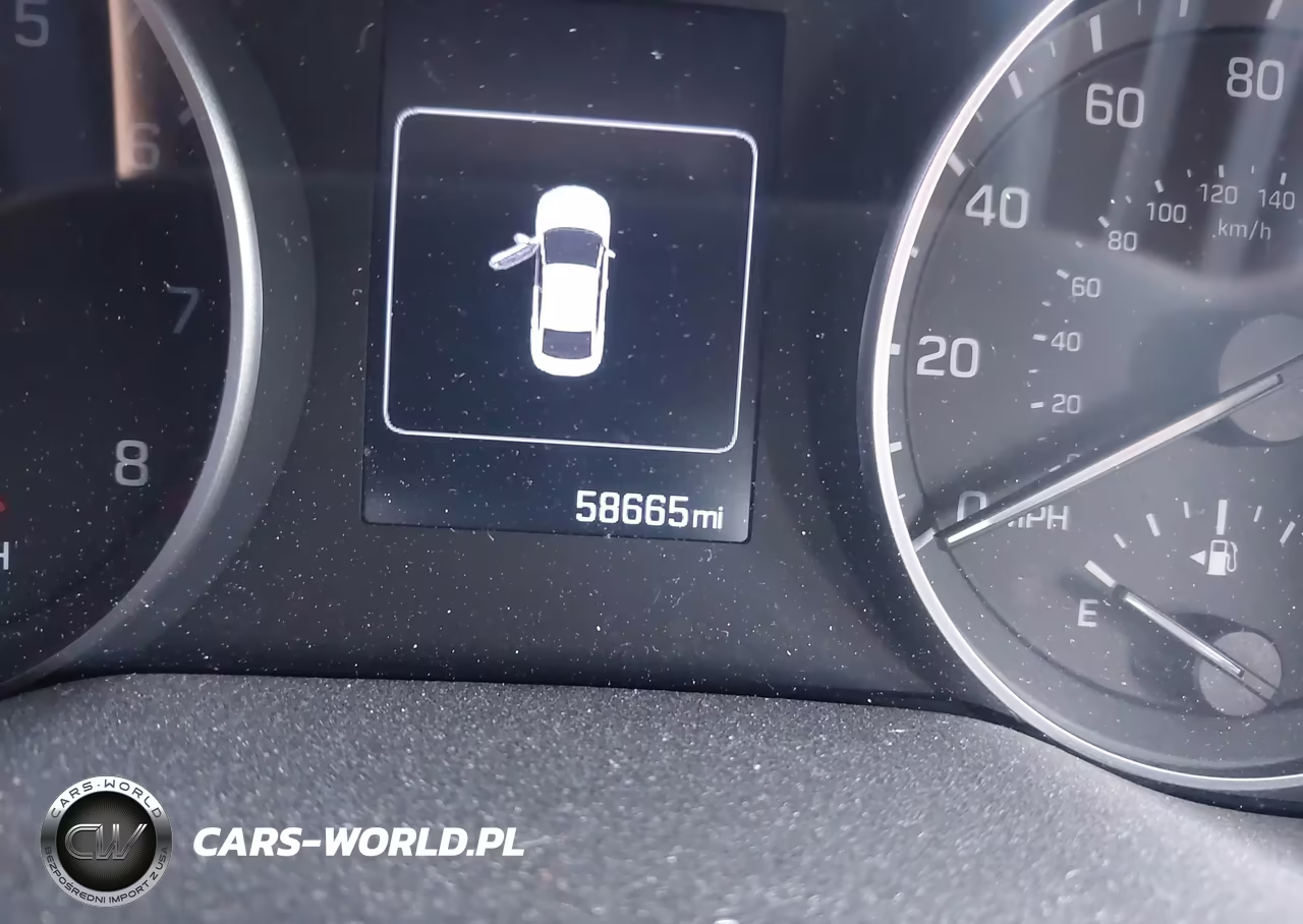 2018 Hyundai Elantra Value Edition VIN:KMHD84LF7JU451420 - 15