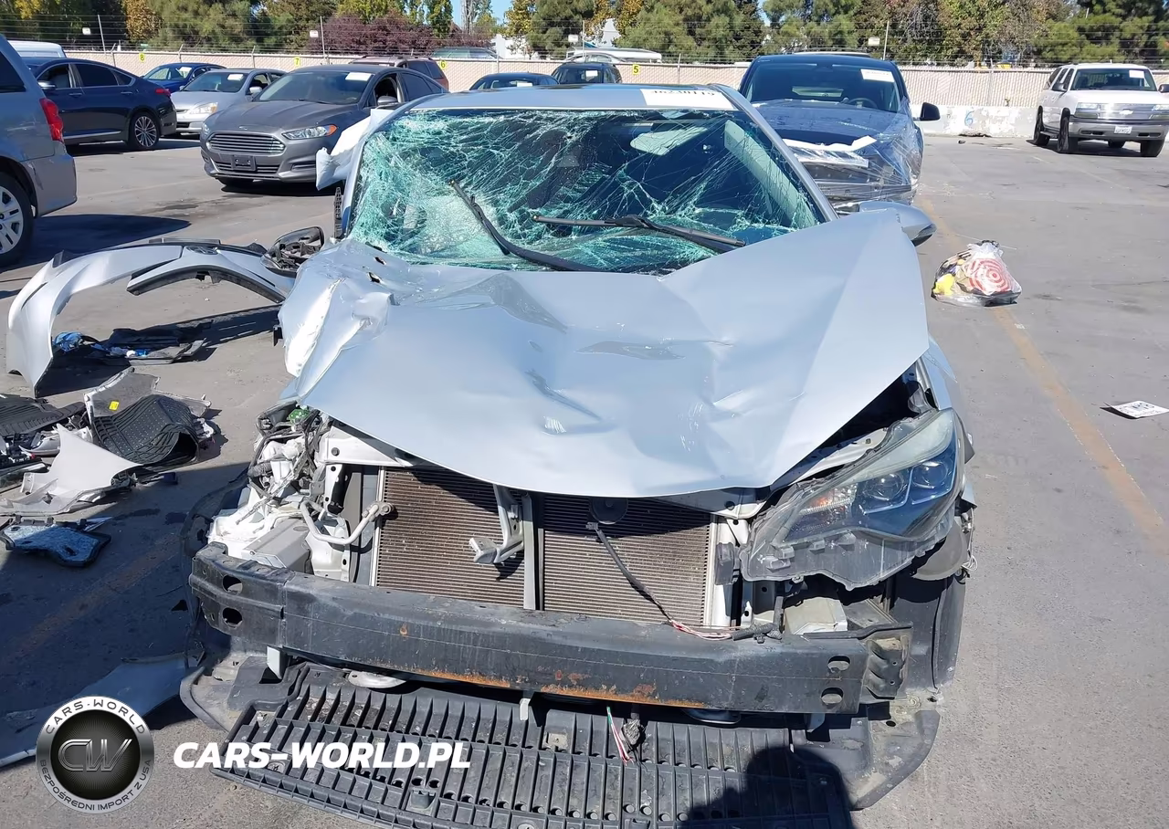 2017 Toyota Corolla Se VIN:2T1BURHE0HC765745 - 12