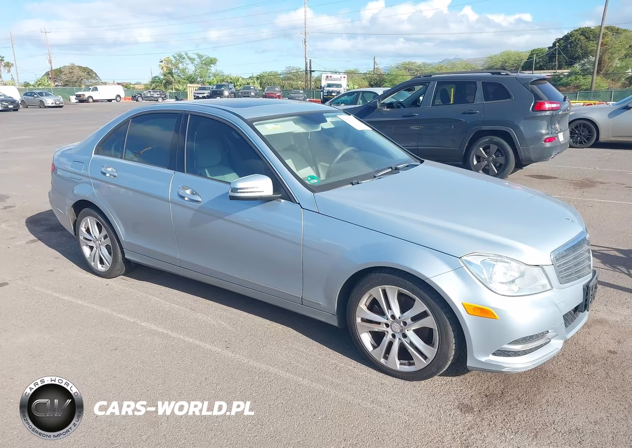 2013 Mercedes-Benz C 250 Luxury-Sport