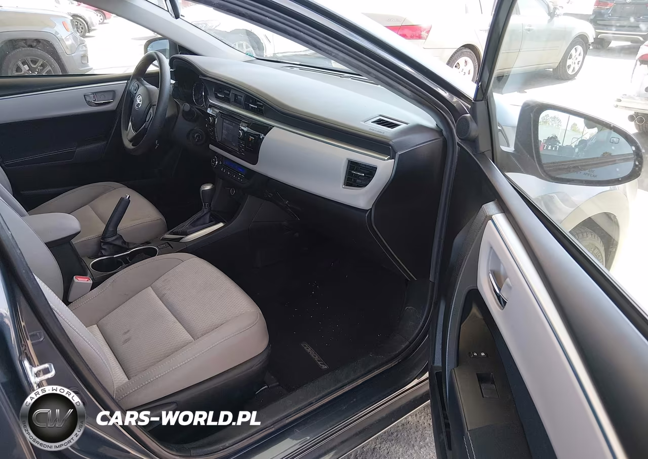 2015 Toyota Corolla Le Plus VIN:5YFBURHEXFP330373 - 5