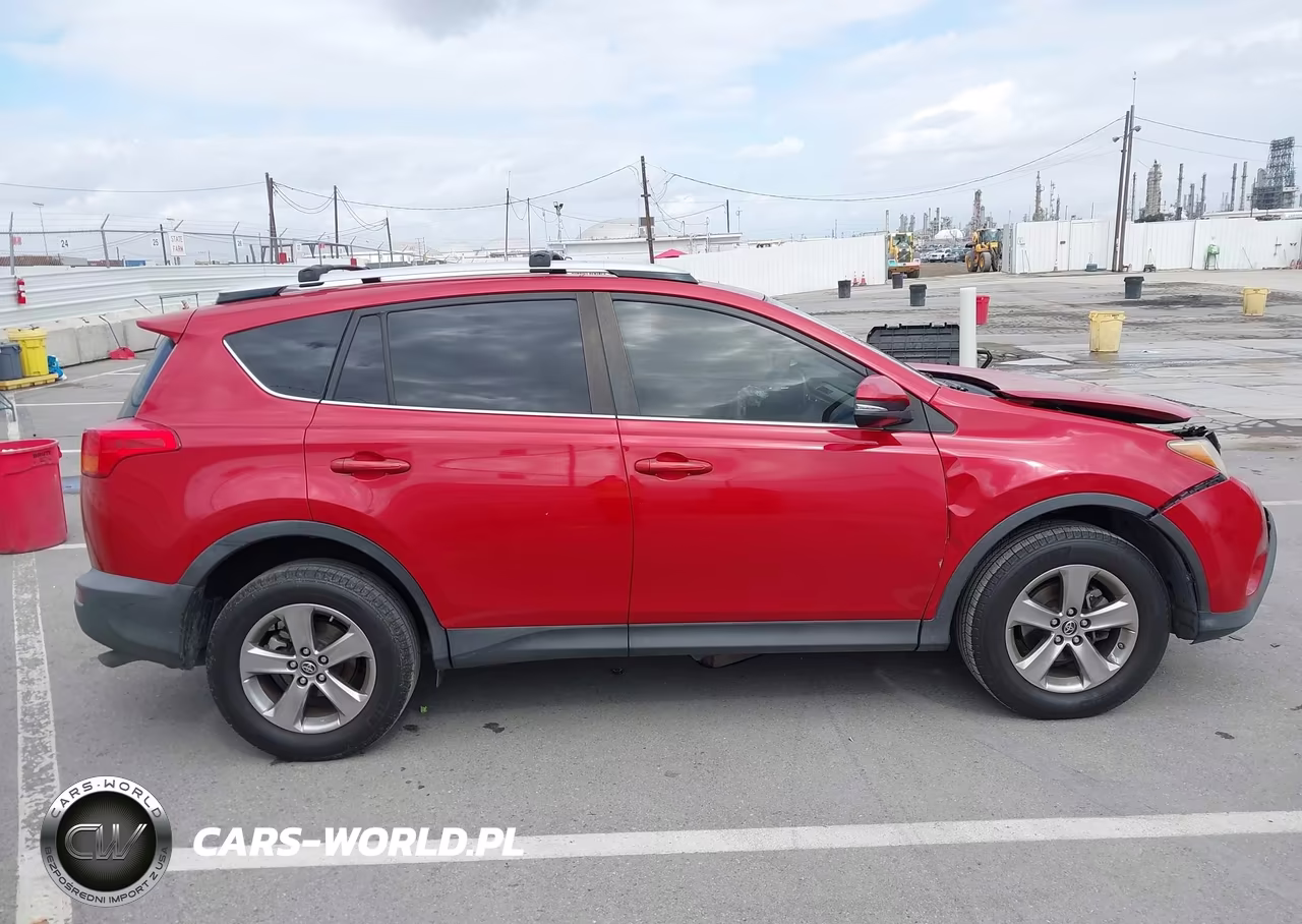 2015 Toyota Rav4 Xle VIN:JTMWFREV7FD051921 - 14